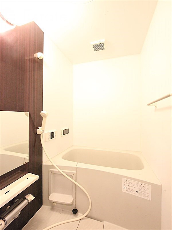 Creo栄生伍番館の物件内観写真