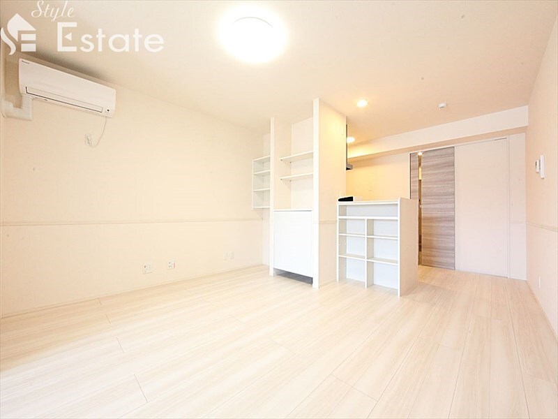 シャルム・ヴィアーレの物件内観写真