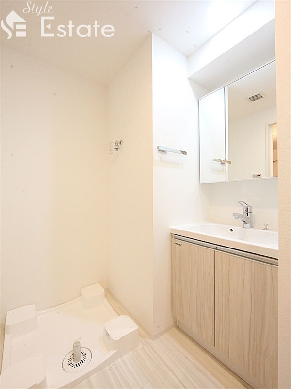 メイクス上前津IIIの物件内観写真