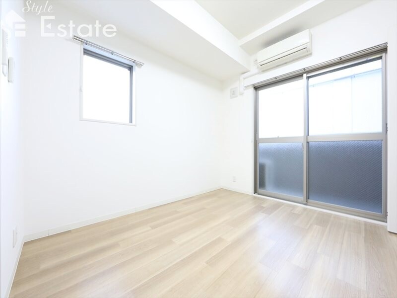 アイボリーの物件内観写真