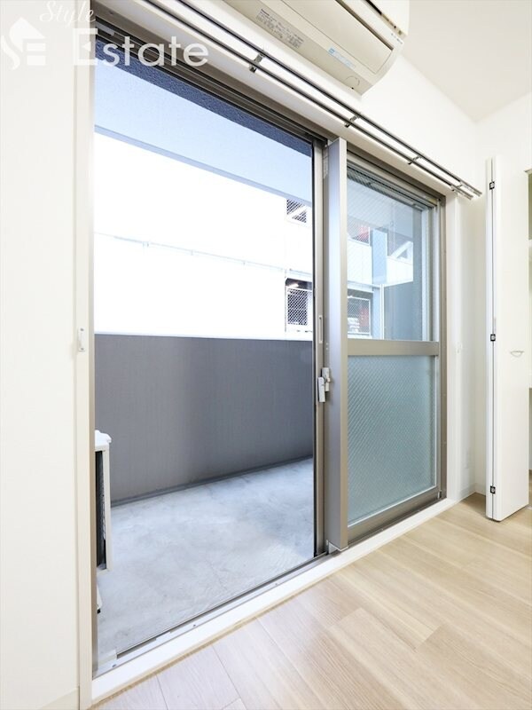 アイボリーの物件内観写真