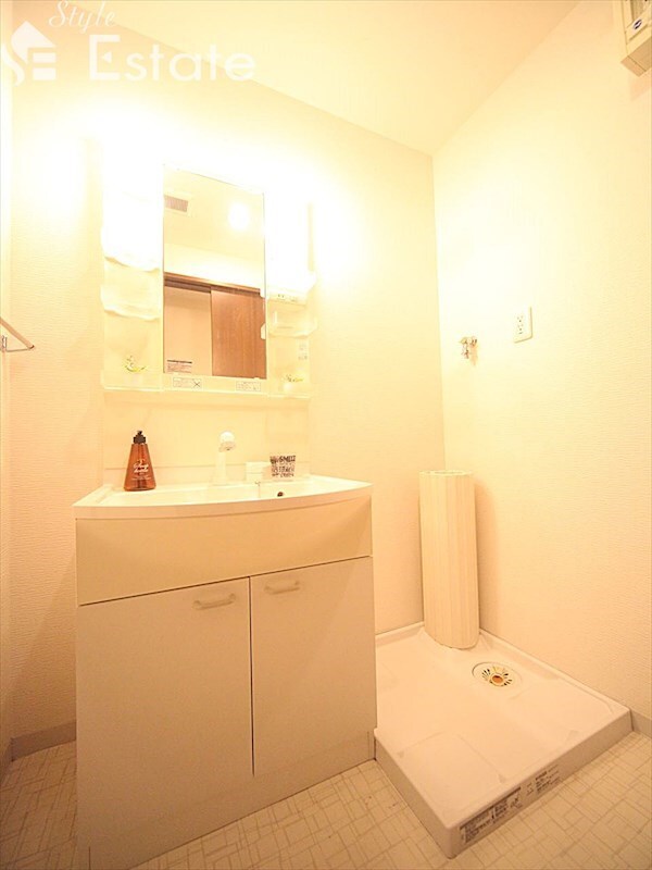 ウイステリア名城の物件内観写真