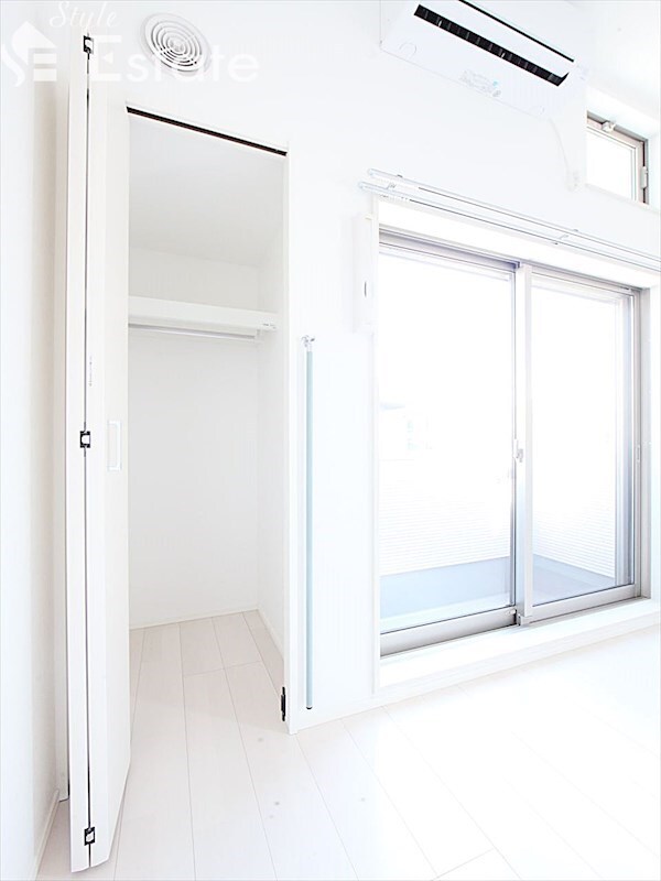 プライム下坂の物件内観写真