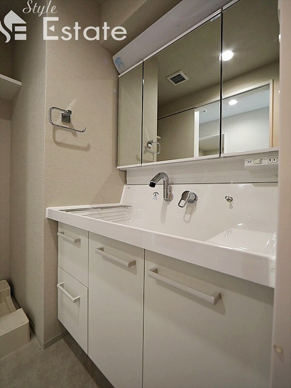 ザ・レジデンスパーク栄の物件内観写真