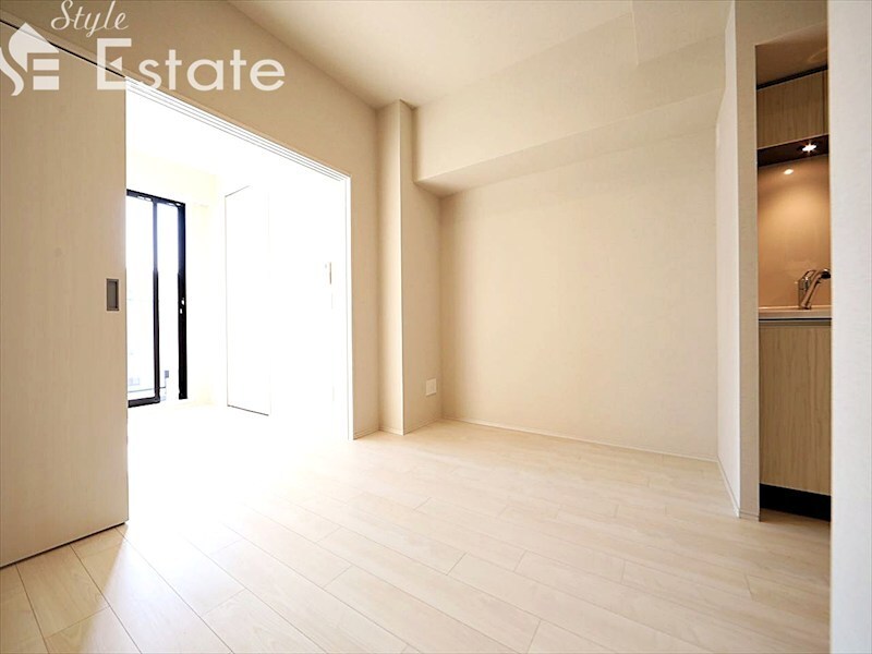 ザ・レジデンスパーク栄の物件内観写真