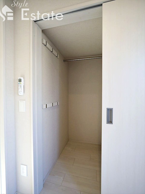 ザ・レジデンスパーク栄の物件内観写真