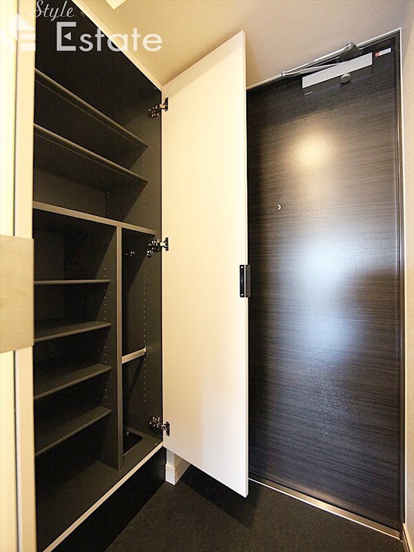 プレサンス丸の内アドブルの物件内観写真