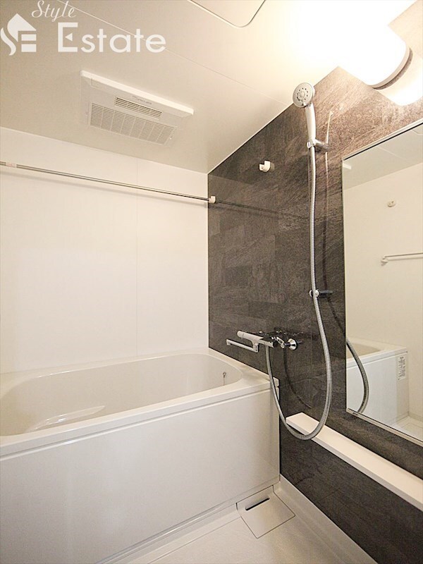 LAPIS　TWOLESの物件内観写真