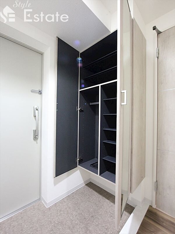 グランドガーデンの物件内観写真