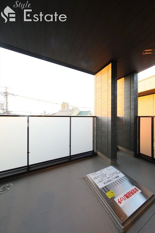 マリポーサ高畑Bの物件内観写真