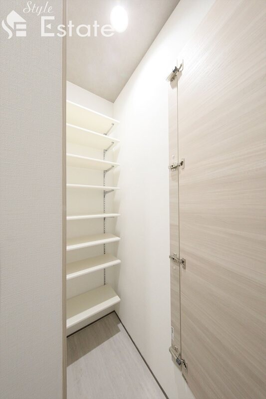 マリポーサ高畑Bの物件内観写真