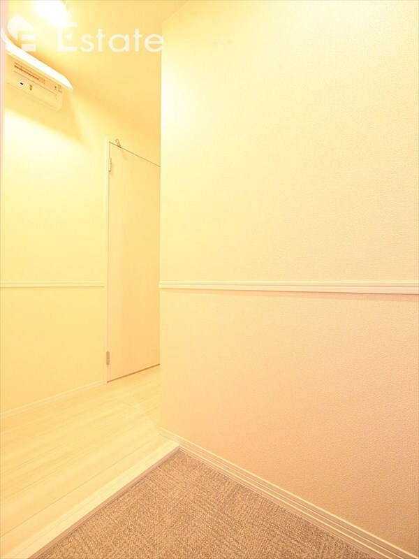 メゾンクレセントII八田の物件内観写真