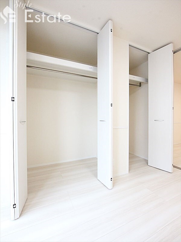 メゾンクレセントII八田の物件内観写真