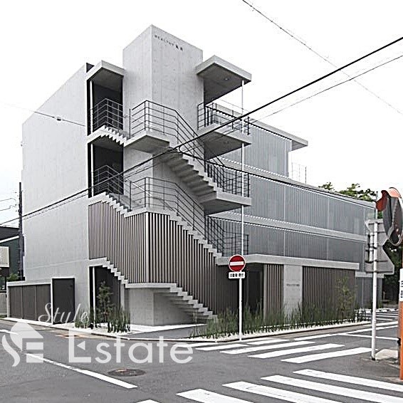 ウェルシー亀島の物件外観写真