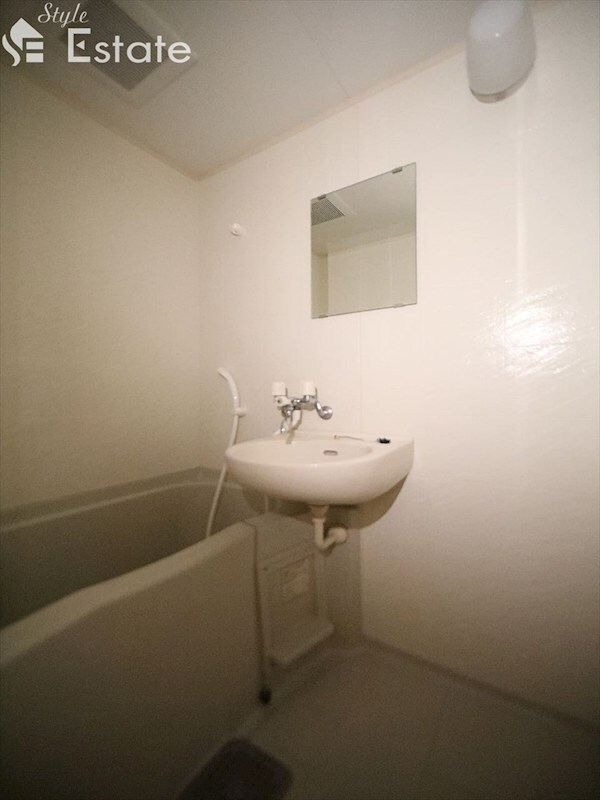 アビタシオン鶴舞の物件内観写真