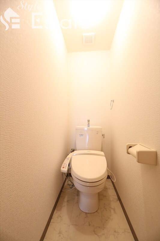 リバーサイド千年の物件内観写真