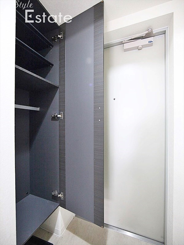 アイボリーの物件内観写真