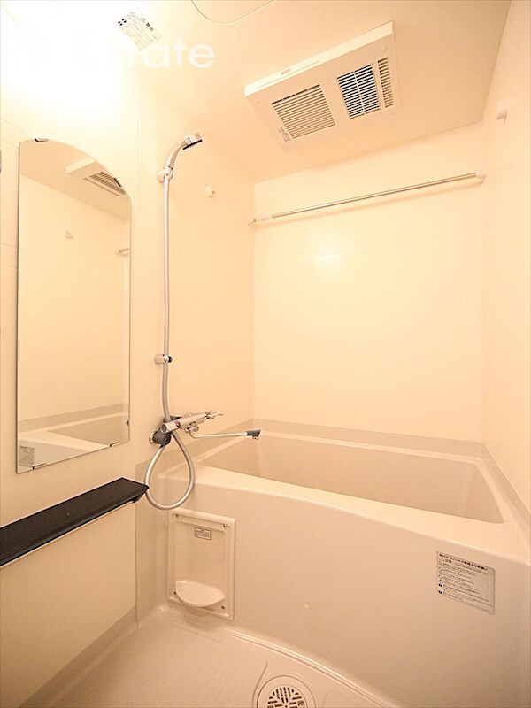 ディアレイシャス浅間町IIIの物件内観写真