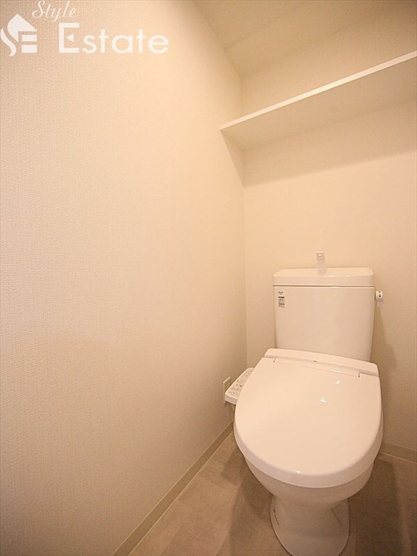 ディアレイシャス浅間町IIIの物件内観写真