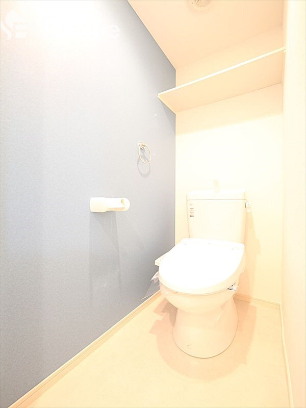 ジュネス稲葉地町の物件内観写真