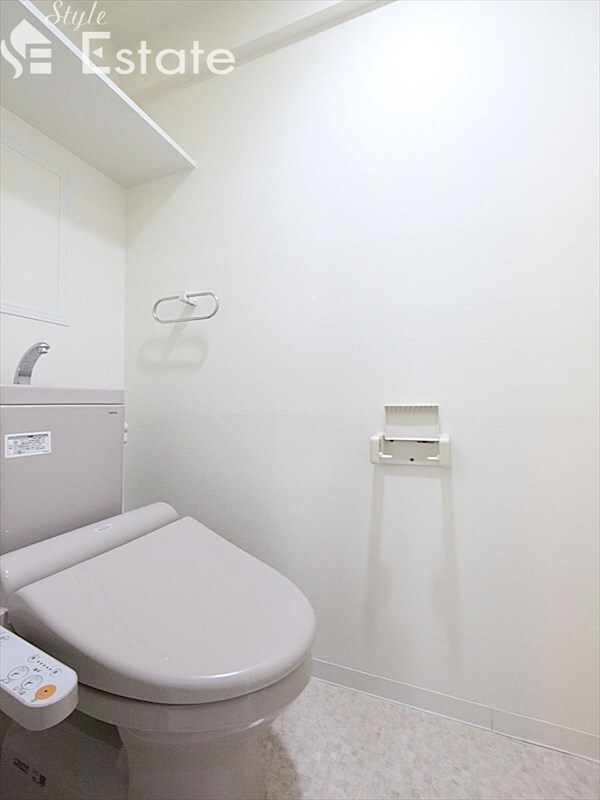 ヴェーラカーサウルバーナの物件内観写真