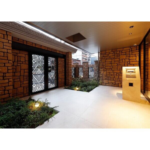 グランカーサ難波元町の物件内観写真