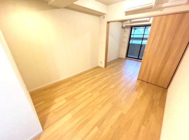 スプランディッド本町東DUEの物件内観写真