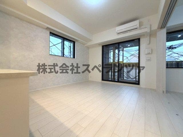 スプランディッドXIの物件外観写真