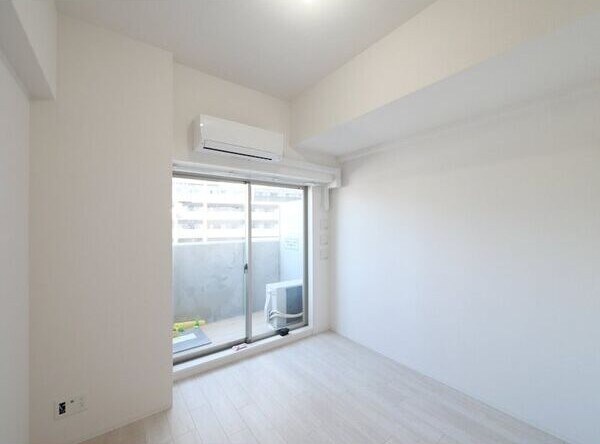 エスリード難波AGREAの物件内観写真