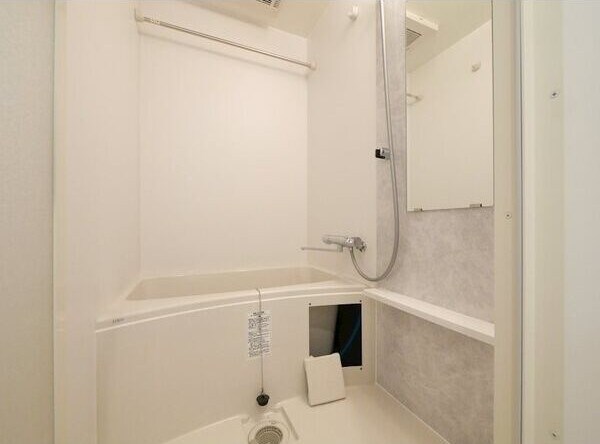 エスリード難波AGREAの物件内観写真