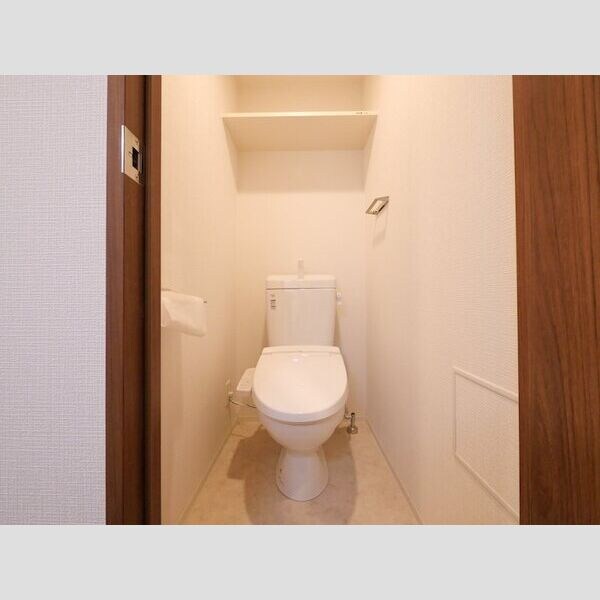 エスリード難波AGREAの物件内観写真