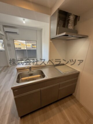 セレニテ江坂エクラの物件内観写真