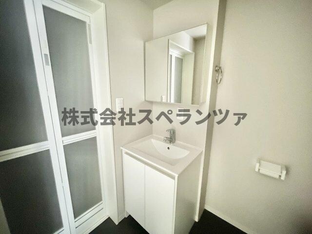 レジュール・ウールの物件内観写真