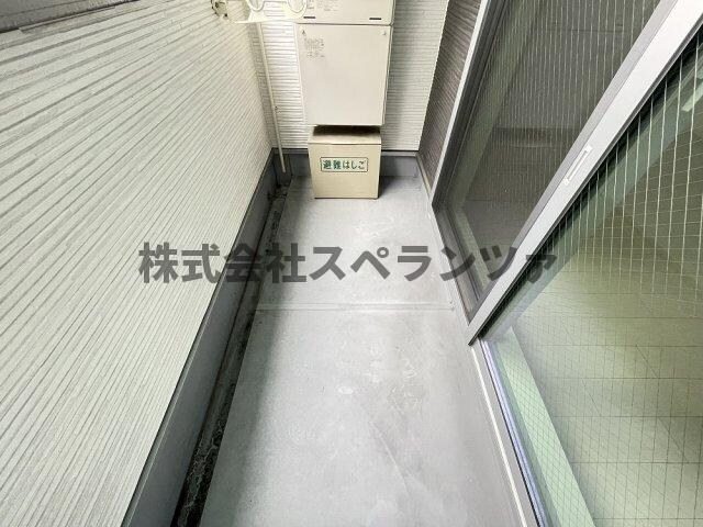 レジュール・ウールの物件内観写真