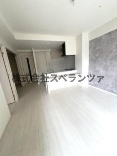 スプランディッド上本町WESTの物件内観写真