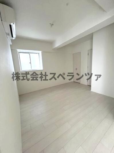 スプランディッド上本町WESTの物件内観写真