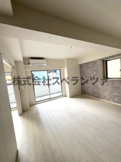 スプランディッド上本町WESTの物件内観写真