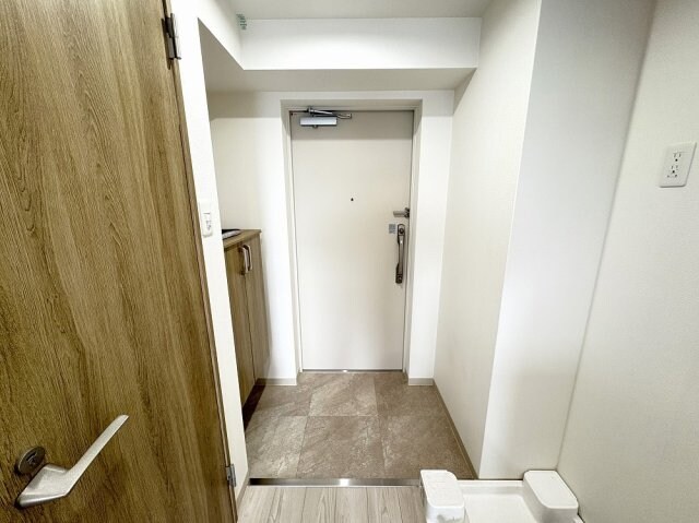 LI VI AZ OSAKA Veriteの物件内観写真