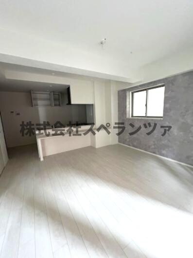 スプランディッド上本町WESTの物件内観写真