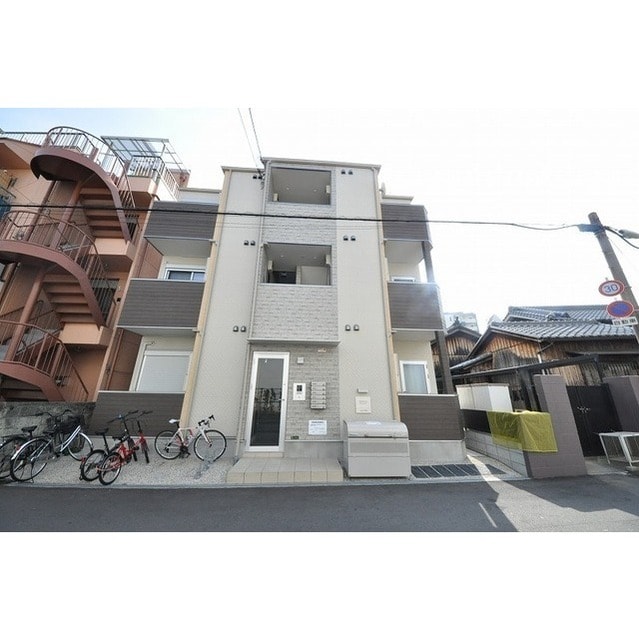 Luce 上新庄の物件外観写真