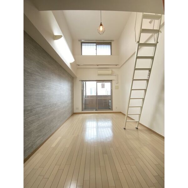 日本橋駅 徒歩8分 12階の物件内観写真