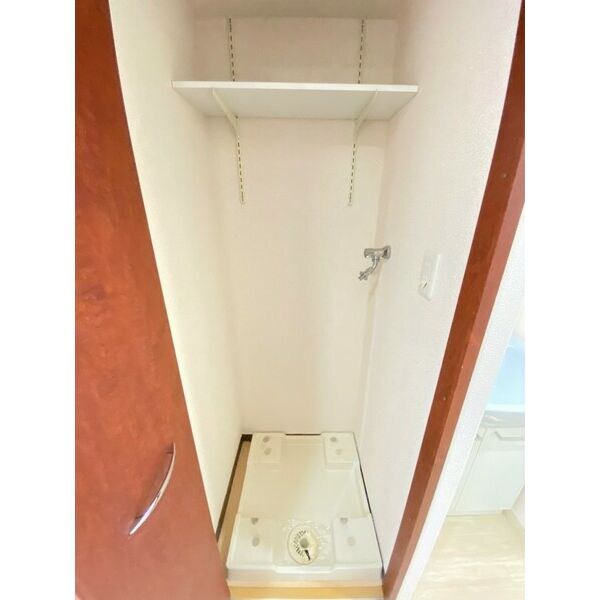 日本橋駅 徒歩8分 9階の物件内観写真