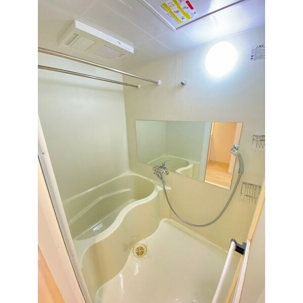 日本橋駅 徒歩8分 9階の物件内観写真