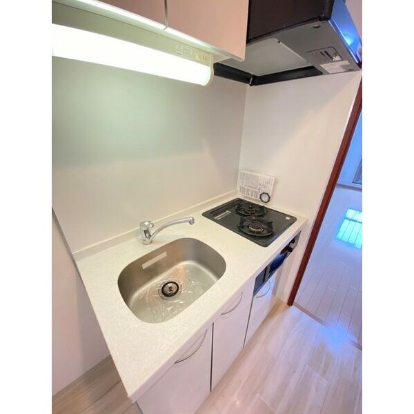 日本橋駅 徒歩8分 9階の物件内観写真