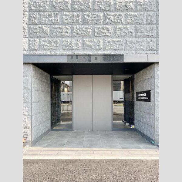 S-RESIDENCE堺浜寺axialの物件外観写真