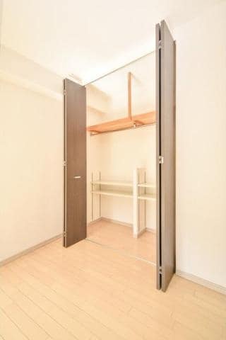 インボイス難波南レジデンスの物件内観写真