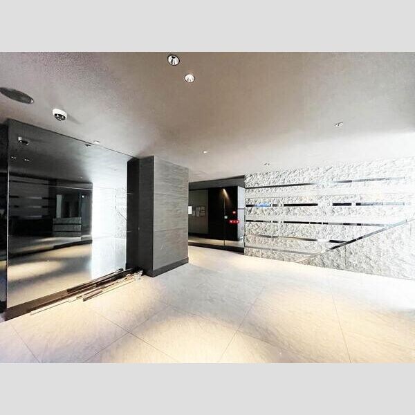 S-RESIDENCE難波Brillerの物件外観写真