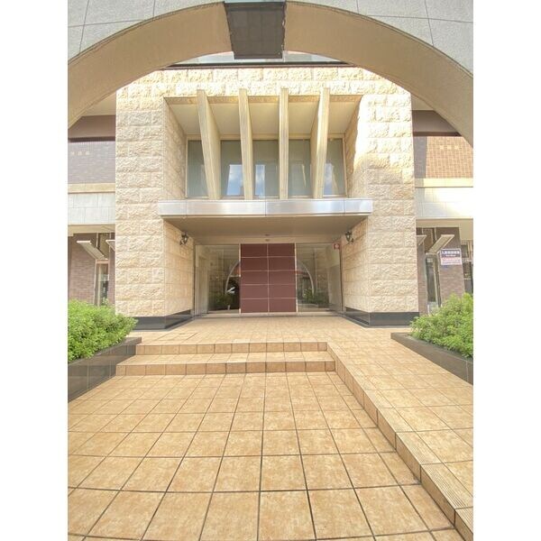 日本橋駅 徒歩8分 11階の物件外観写真