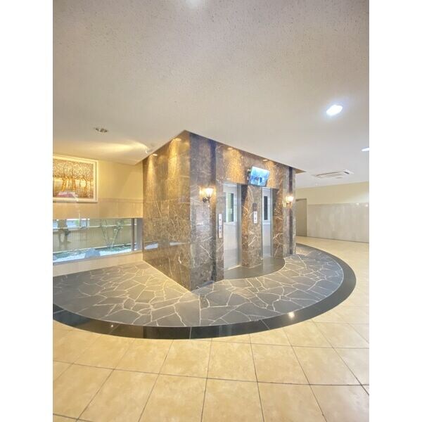 日本橋駅 徒歩8分 11階の物件外観写真