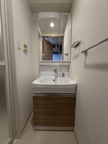 フォーリアライズ難波リアンの物件内観写真